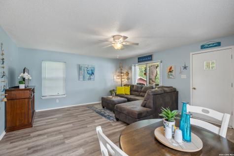 806 Clen Oak Parkway Burnet TX 78611