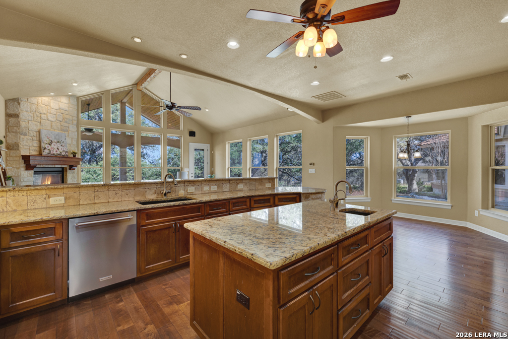 7607 Sky Loop San Antonio TX 78266