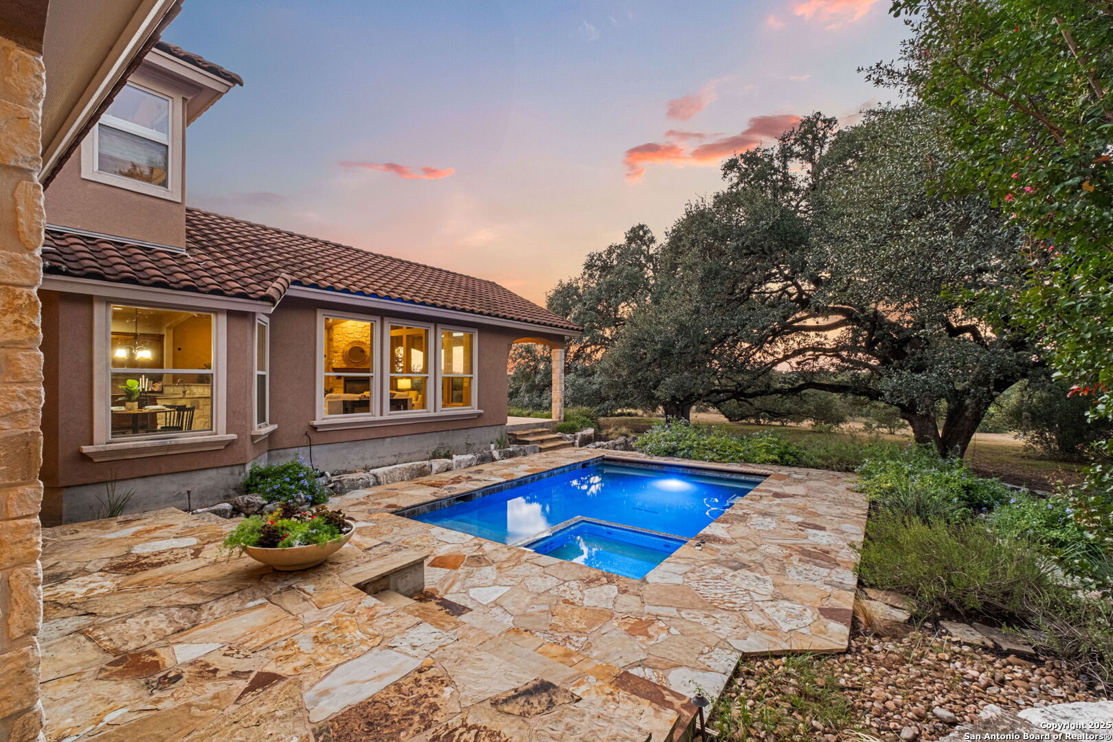 7607 Sky Loop San Antonio TX 78266