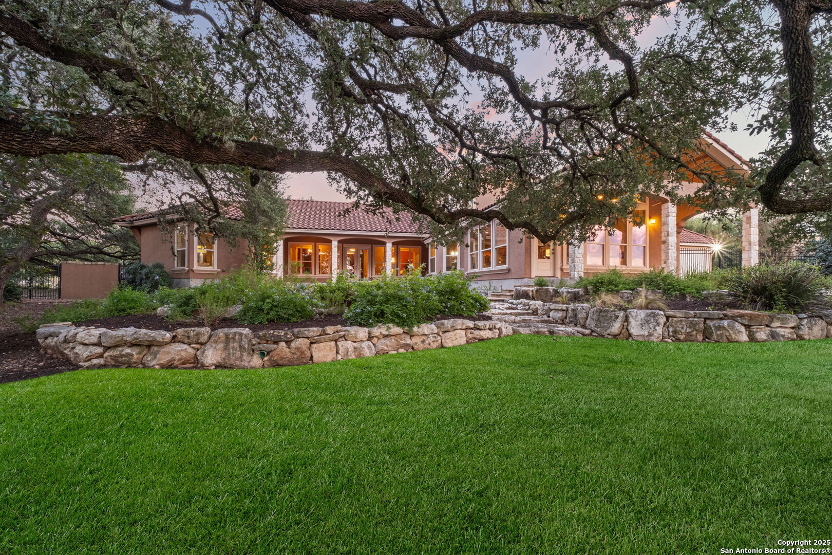 7607 Sky Loop San Antonio TX 78266