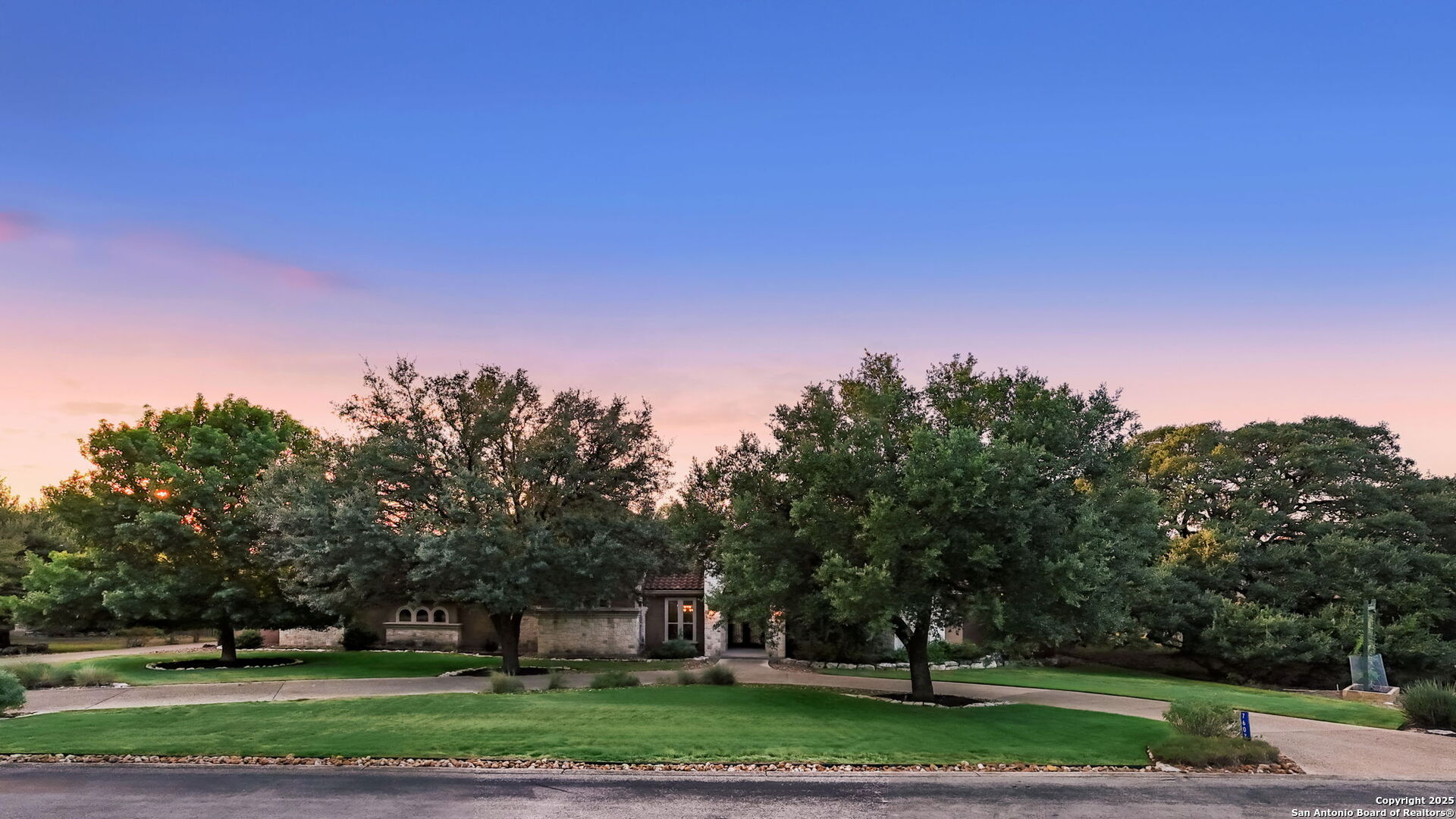 7607 Sky Loop San Antonio TX 78266