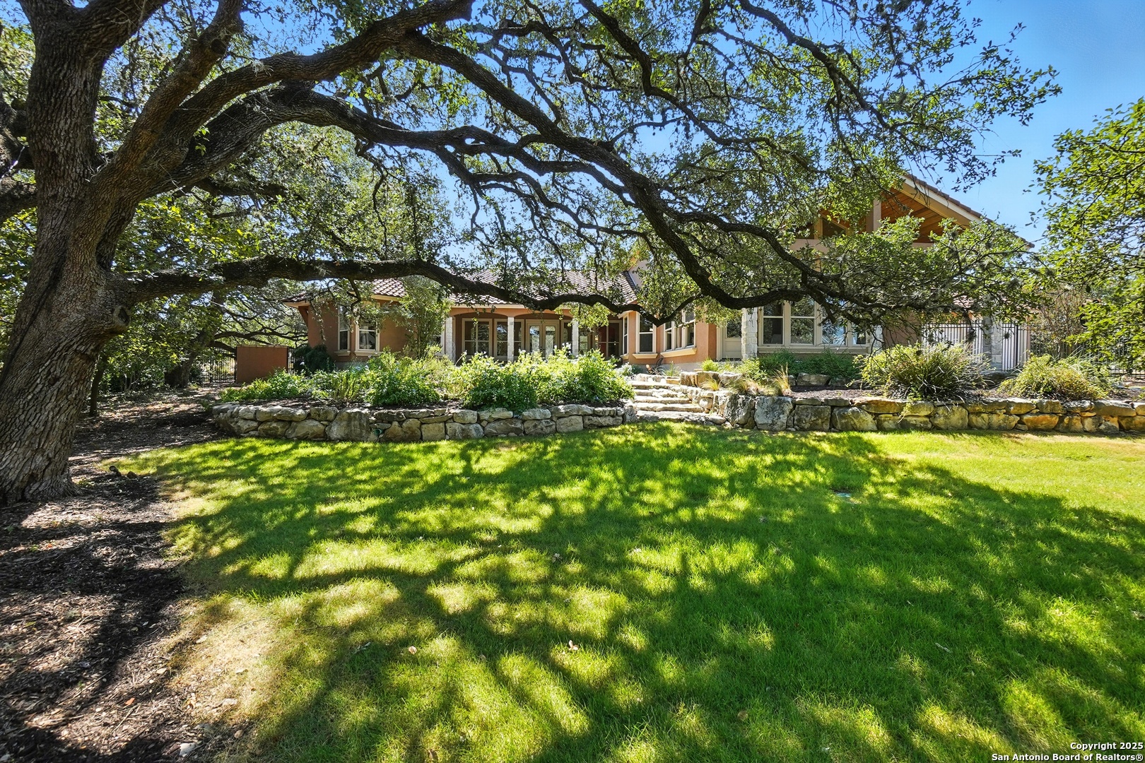 7607 Sky Loop San Antonio TX 78266