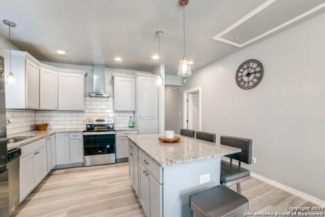 2707 E Houston Street San Antonio TX 78202