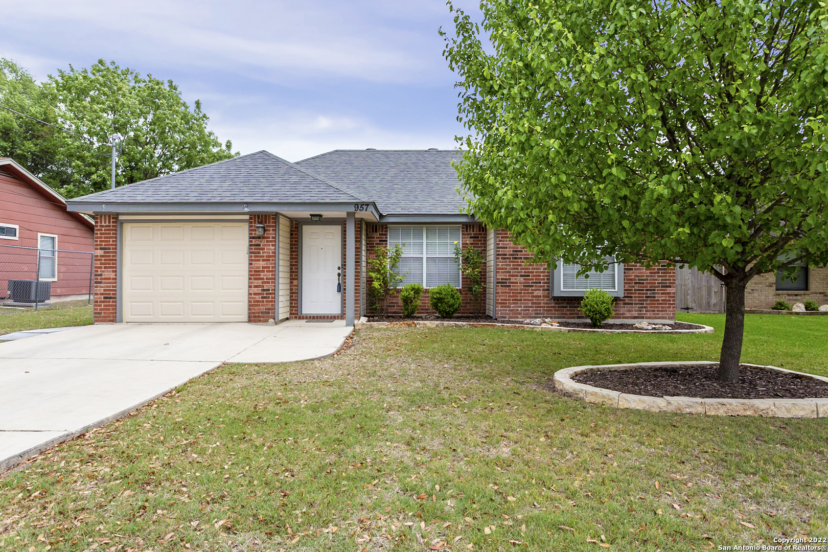 957 Lipan Drive New Braunfels TX 78130
