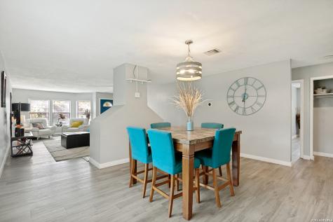 6703 Country Breeze San Antonio TX 78240