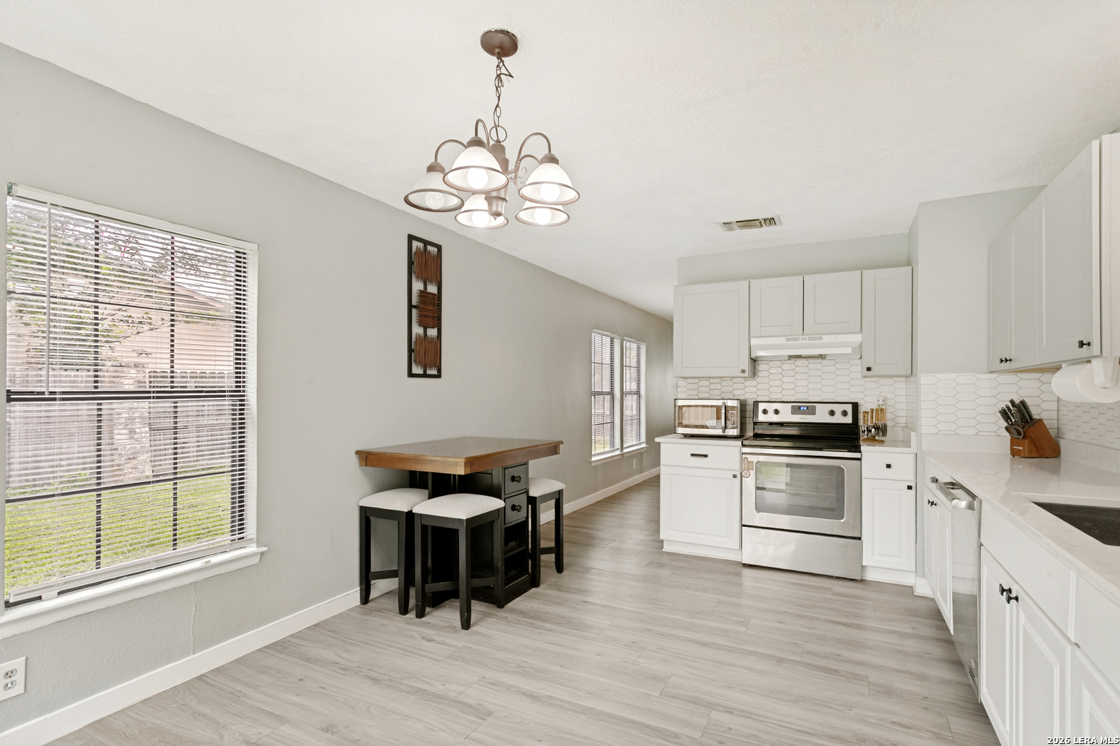 6703 Country Breeze San Antonio TX 78240