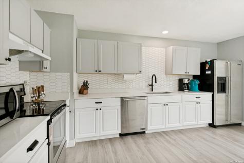 6703 Country Breeze San Antonio TX 78240