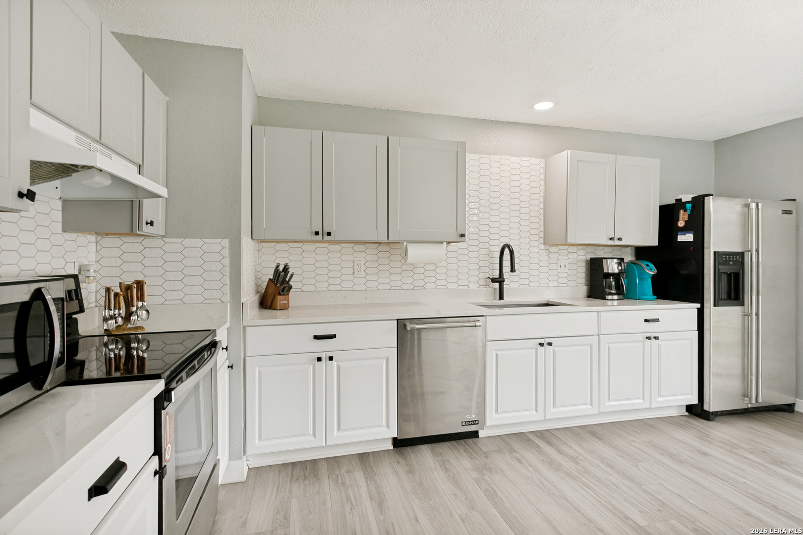 6703 Country Breeze San Antonio TX 78240