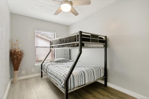 6703 Country Breeze San Antonio TX 78240