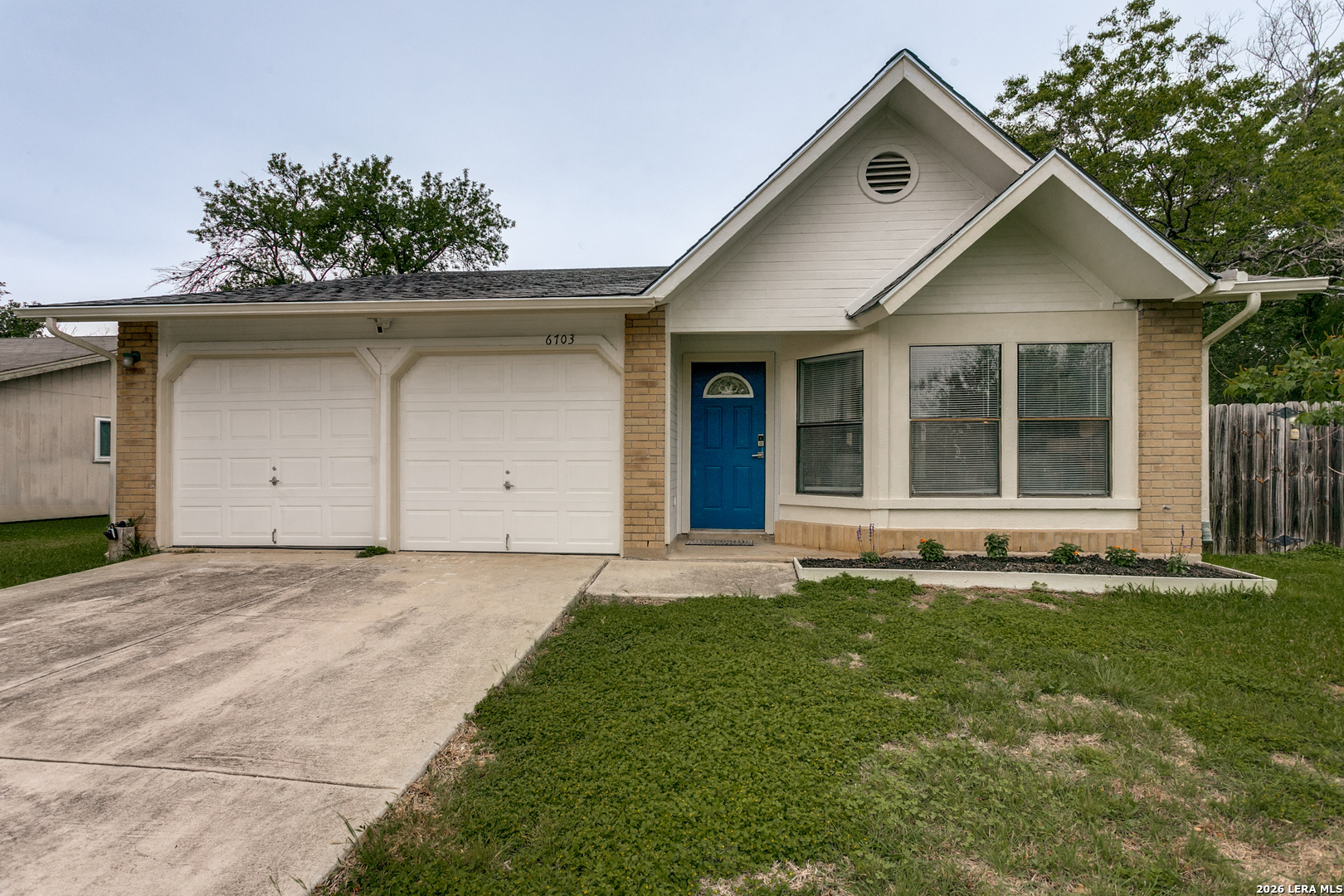 6703 Country Breeze San Antonio TX 78240