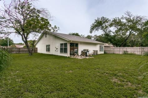 6703 Country Breeze San Antonio TX 78240