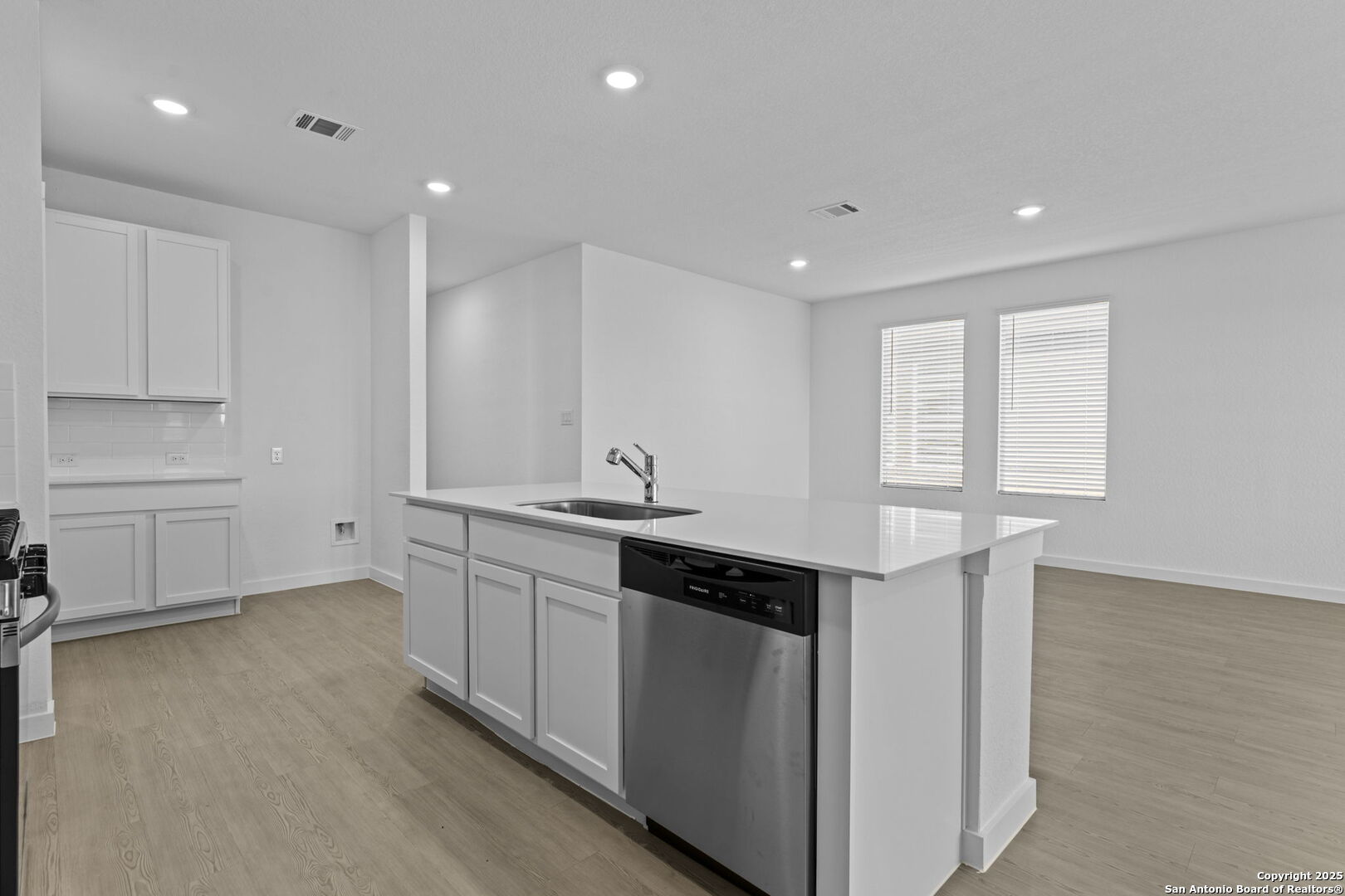 1228 Twisted Creek New Braunfels TX 78130