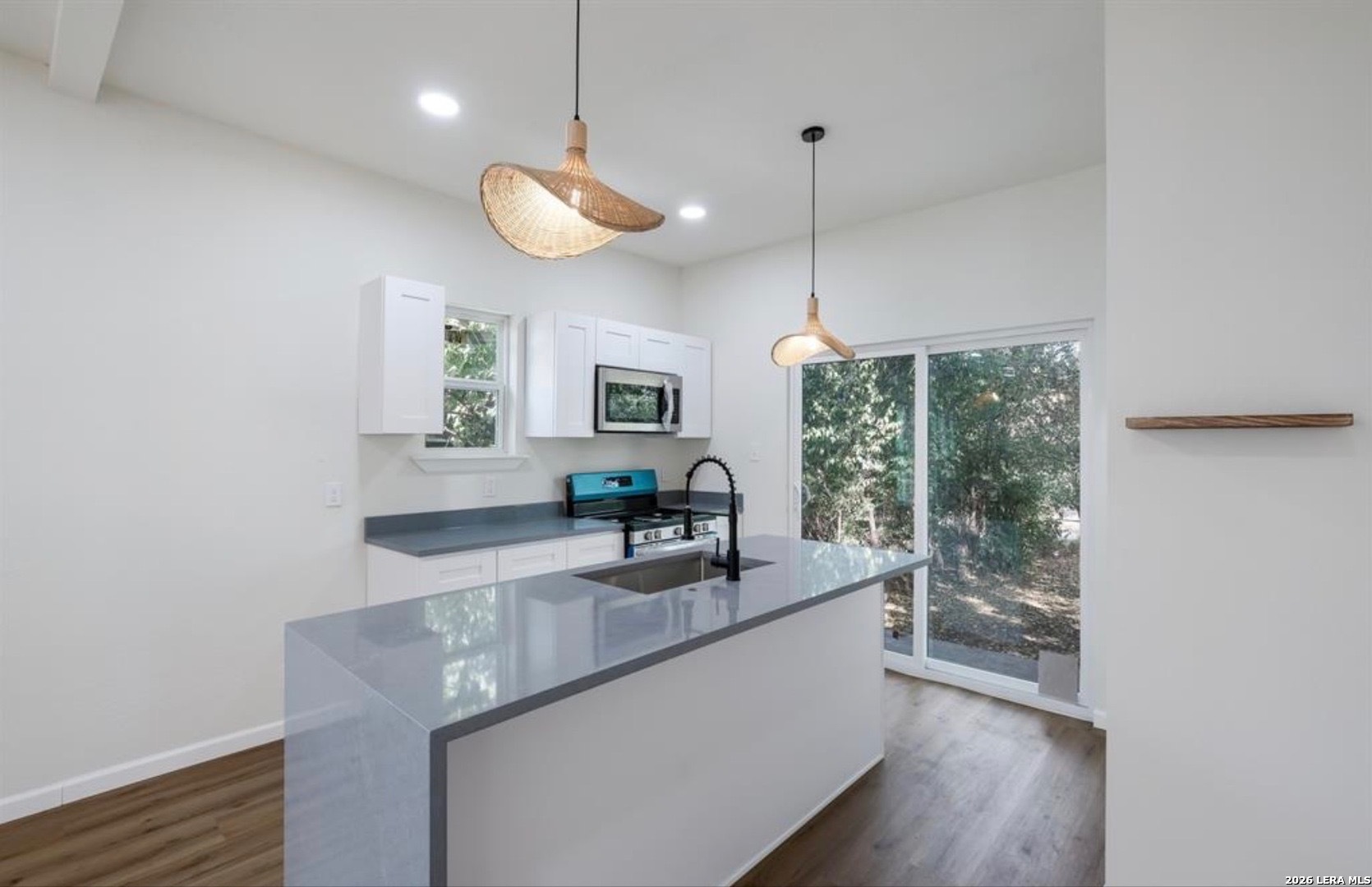 735 Gulf San Antonio TX 78202