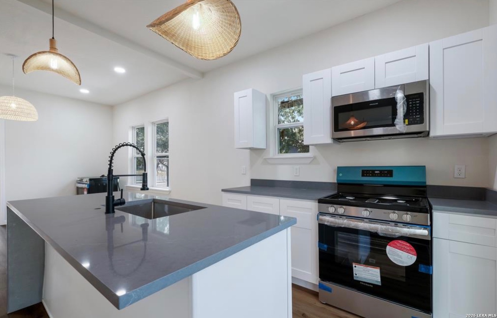 735 Gulf San Antonio TX 78202
