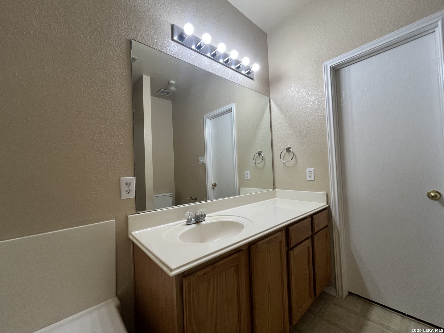 1231 Jordan Crossing San Antonio TX 78221