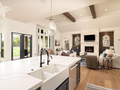 376 San Marcos Trail New Braunfels TX 78132