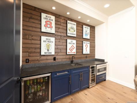 376 San Marcos Trail New Braunfels TX 78132