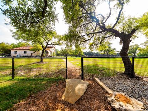 376 San Marcos Trail New Braunfels TX 78132