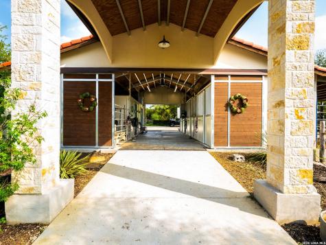 376 San Marcos Trail New Braunfels TX 78132