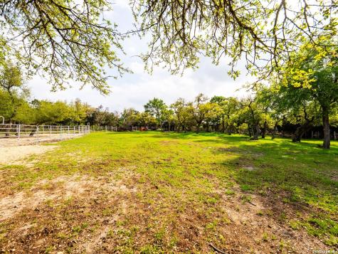 376 San Marcos Trail New Braunfels TX 78132