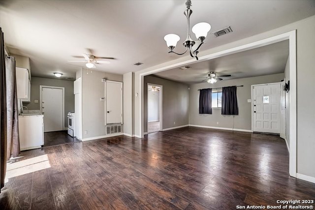 427 Susanwood Drive San Antonio TX 78220