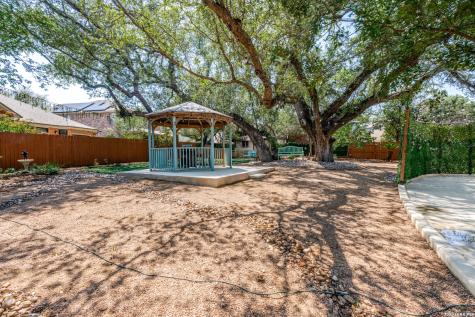 4606 Bending Grove San Antonio TX 78259