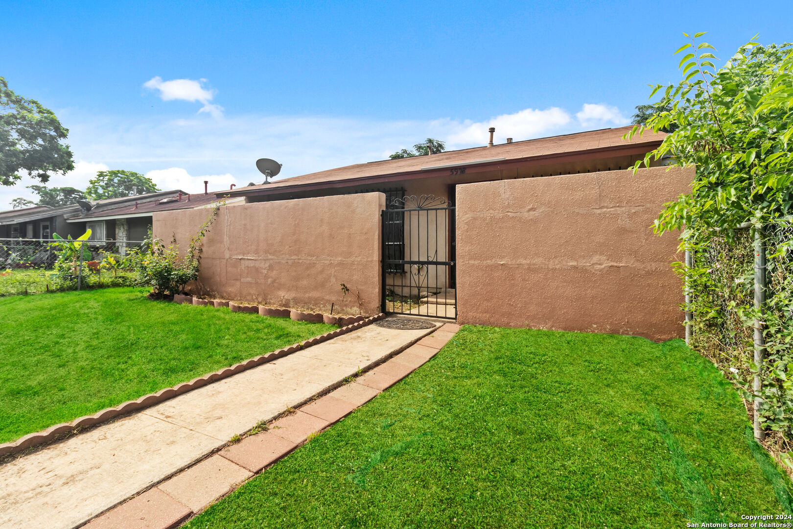 5928 Fairmeade Street San Antonio TX 78242