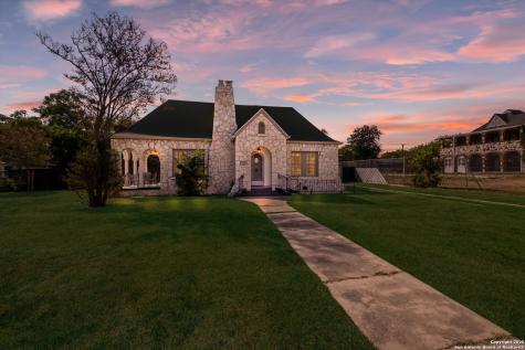 220 Greenlawn Drive San Antonio TX 78201