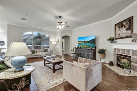 2106 Encino Breeze San Antonio TX 78259
