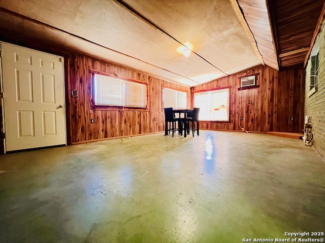 625 Oakhaven Road Pleasanton TX 78064