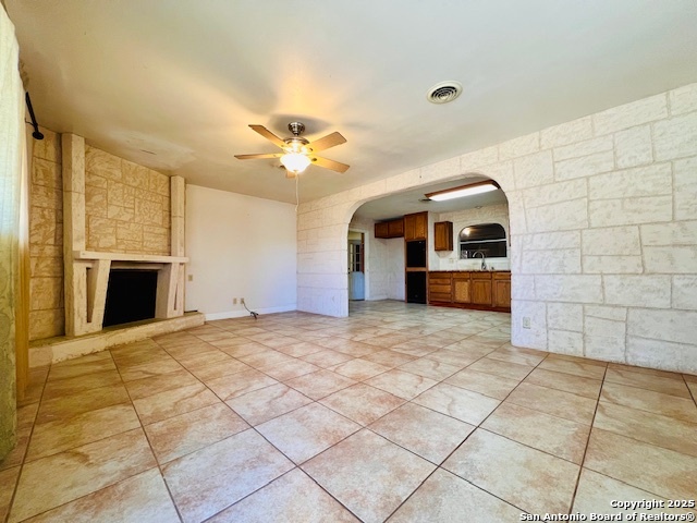 625 Oakhaven Road Pleasanton TX 78064