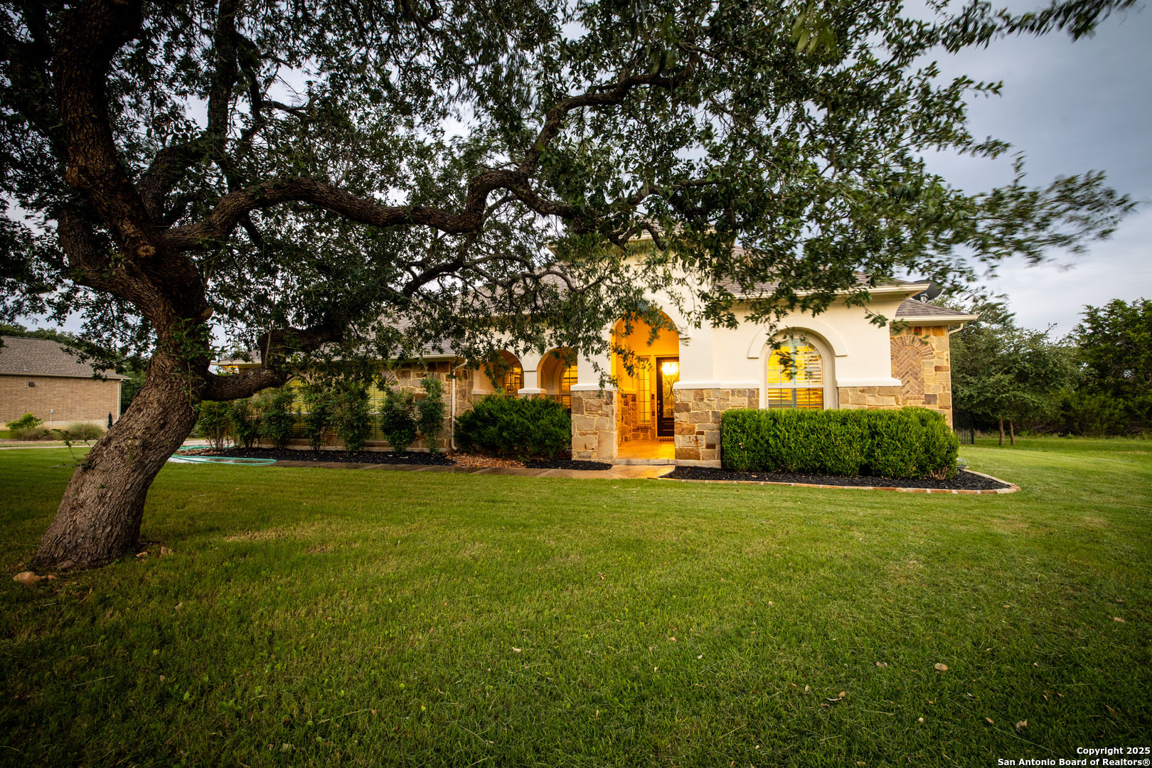 2618 Red Bud Way New Braunfels TX 78132