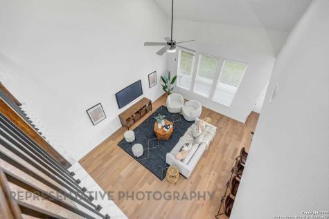 148 Spanish Oak Castroville TX 78009