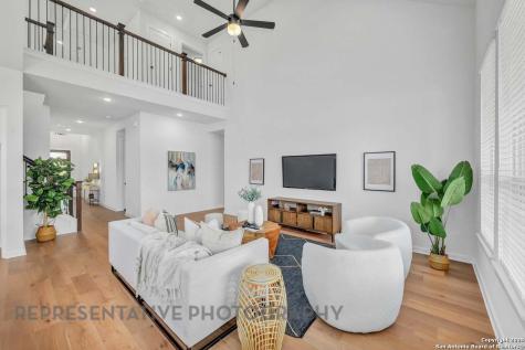 148 Spanish Oak Castroville TX 78009