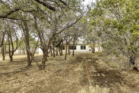 1595 Rocky Ridge Loop Canyon Lake TX 78133