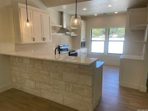 1595 Rocky Ridge Loop Canyon Lake TX 78133