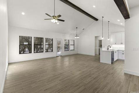 1595 Rocky Ridge Loop Canyon Lake TX 78133