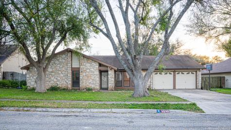 5850 Burkley Springs Street San Antonio TX 78233