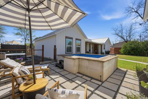 903 Front Street Comfort TX 78013