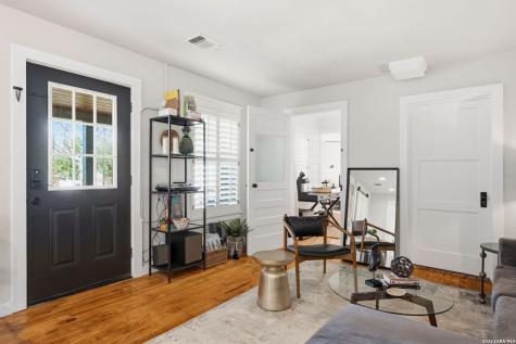 903 Front Street Comfort TX 78013