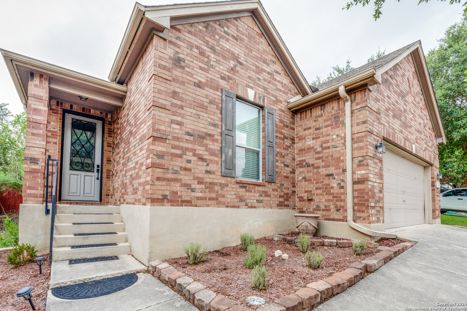 6706 Alpine Crest San Antonio TX 78233