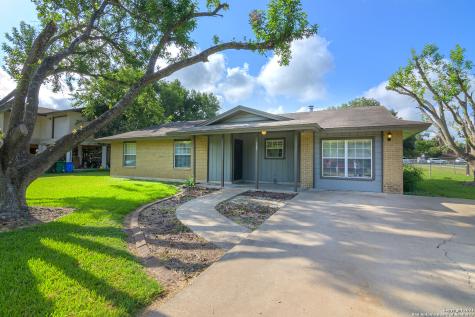 125 Brazos Lane Seguin TX 78155