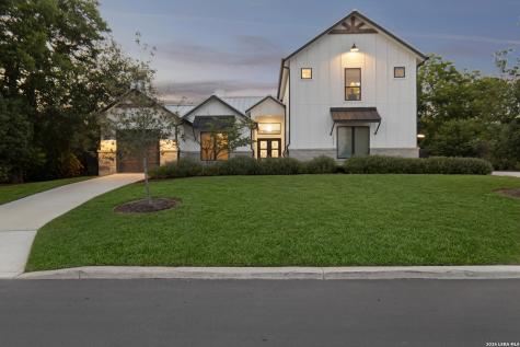 1025 Garraty Road Terrell Hills TX 78209
