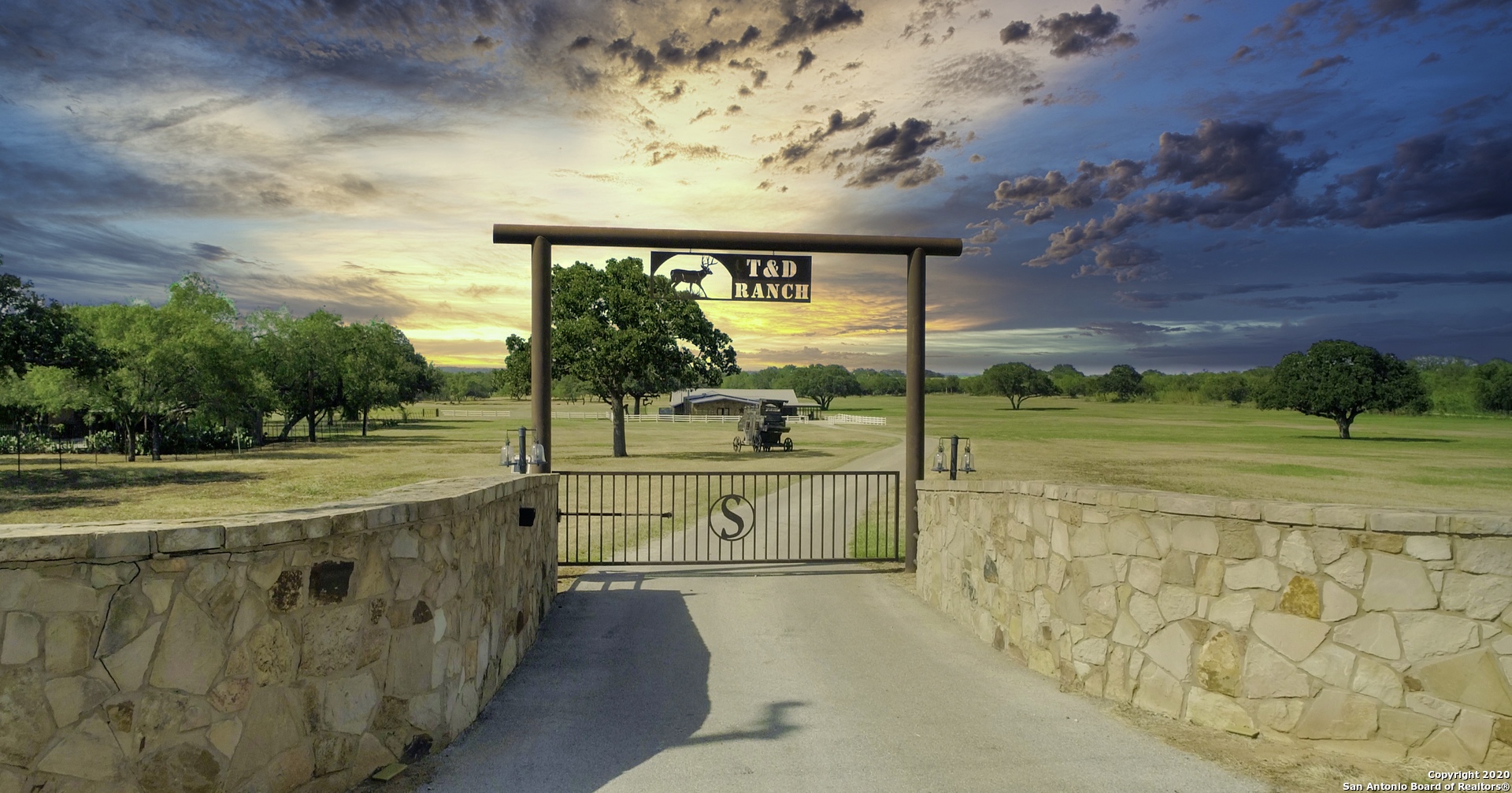 13633 Us Highway 87 S Adkins TX 78101