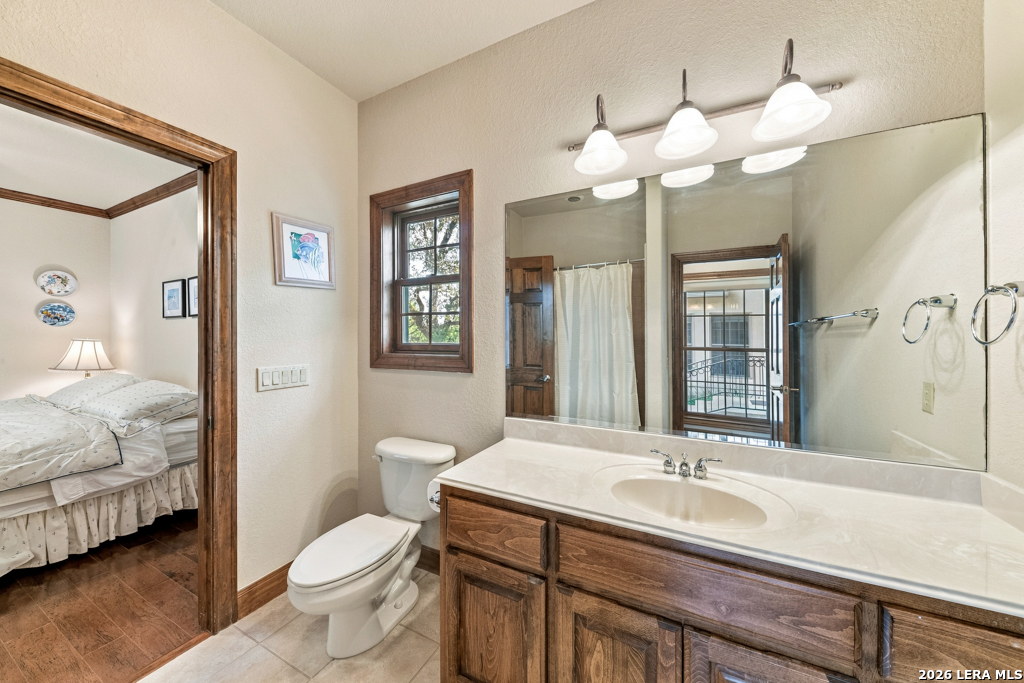 827 Highland Springs Canyon Lake TX 78133