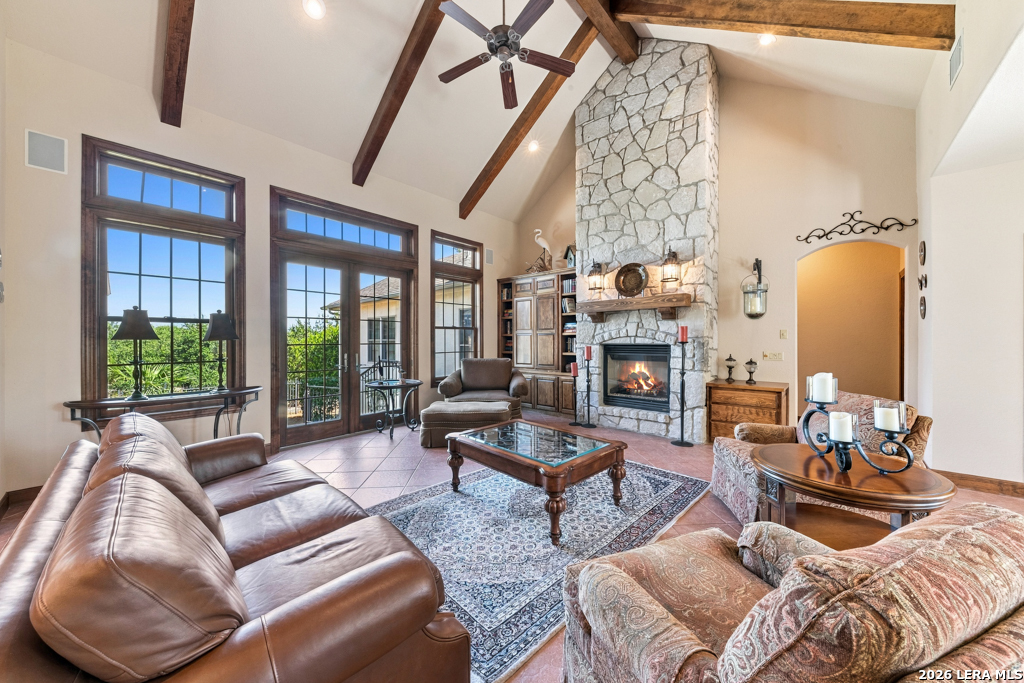 827 Highland Springs Canyon Lake TX 78133