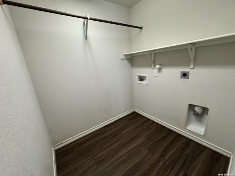 2523 Barbwire Way San Antonio TX 78244