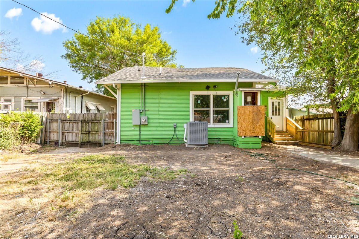 519 Kayton Avenue San Antonio TX 78210