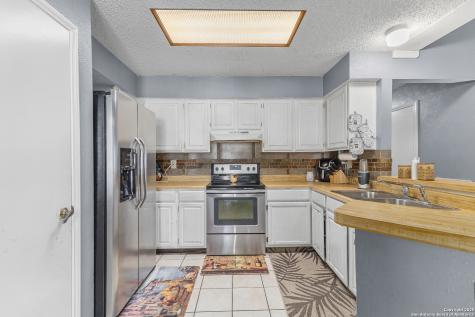 9254 Ridge Shadow San Antonio TX 78250