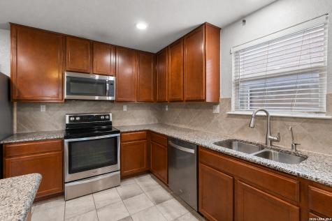 1635 Iron Creek San Antonio TX 78245